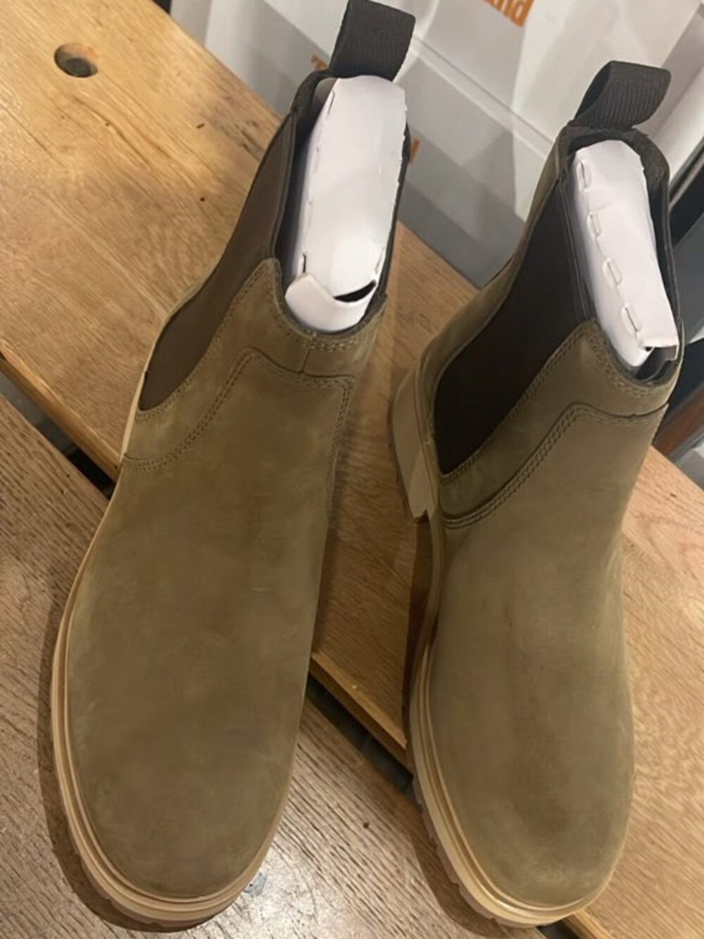 TIMBERLAND WOMEN'S CARNABY ROW MID CHELSEA BOOT OLIVE A2KC7-EO8 ALL SIZES